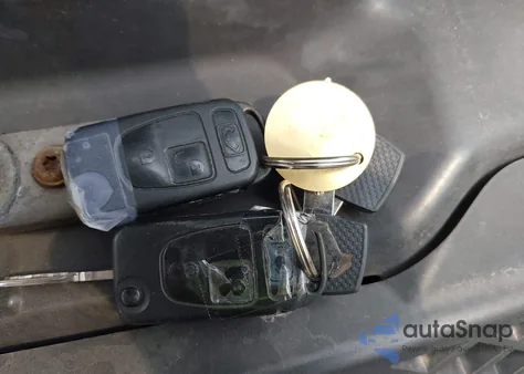 2011 Mercedes-Benz Sprinter 2500 High Roof из США, поврежденный, VIN WD3PE8CB8B5606061